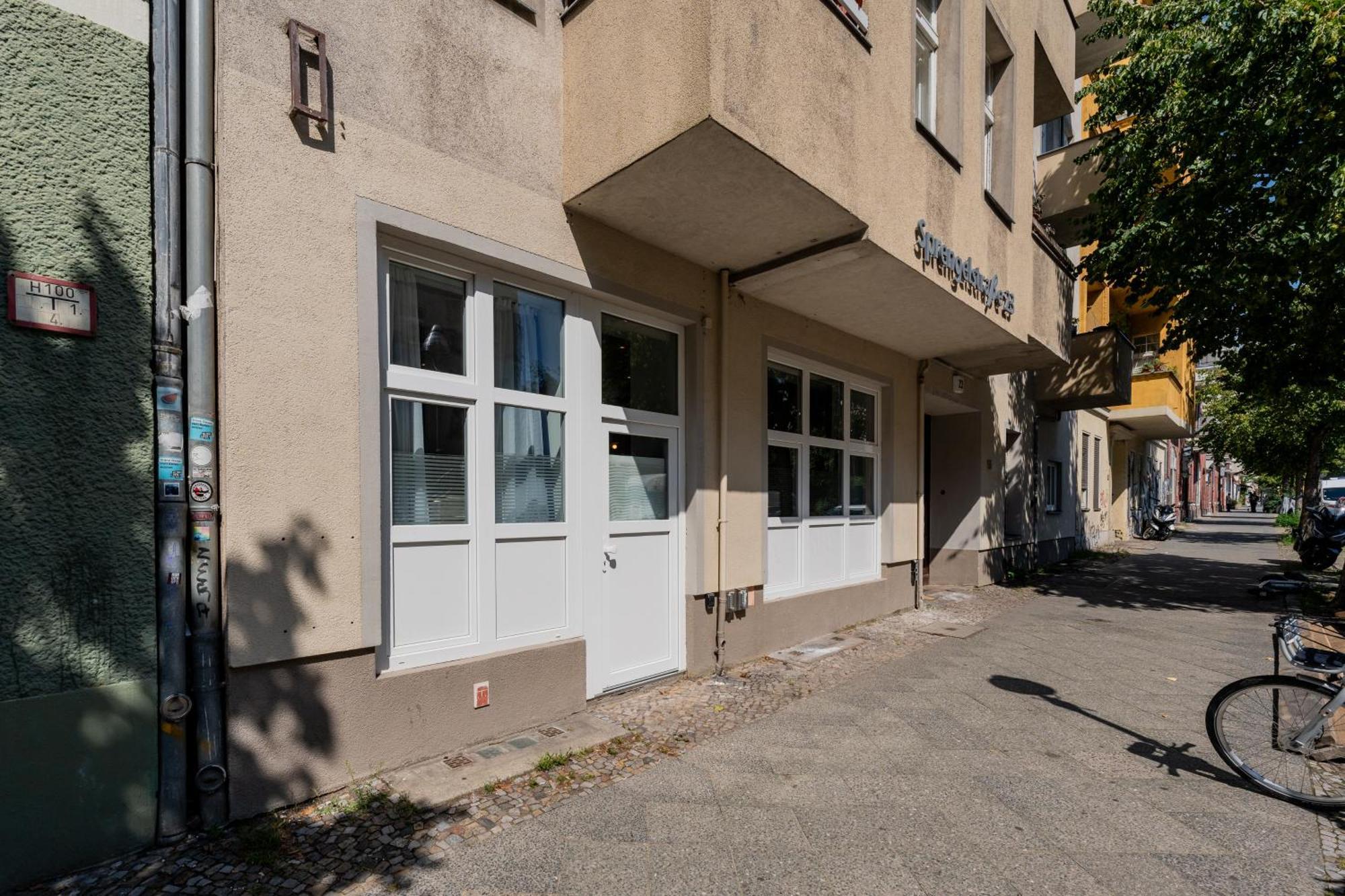Apartment Spacious, 3 Flat With Gym & Play Area Berlin