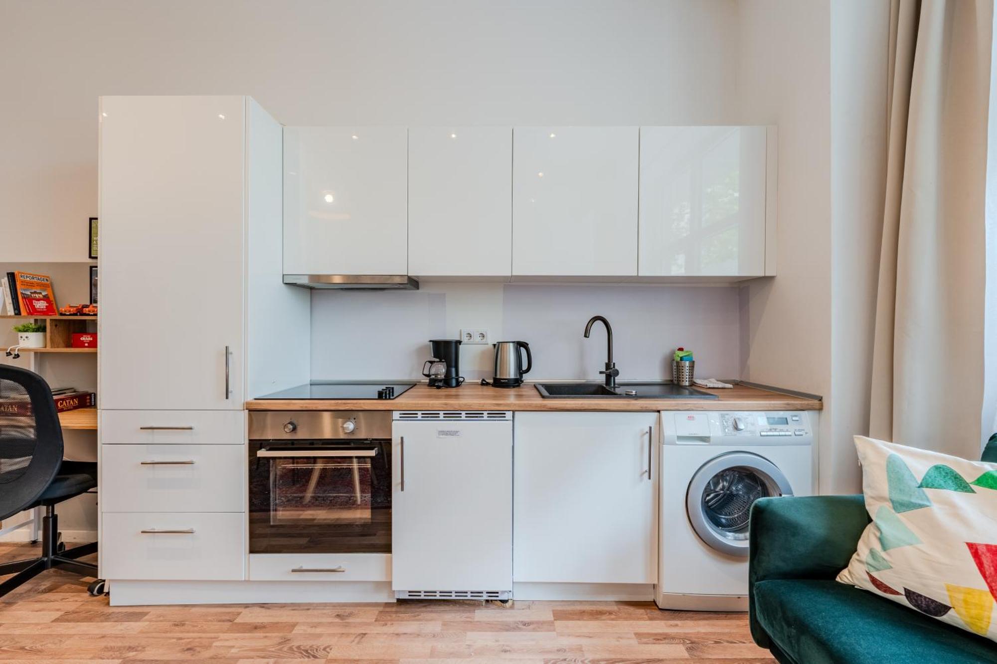 Spacious, 3 Flat With Gym & Play Area
