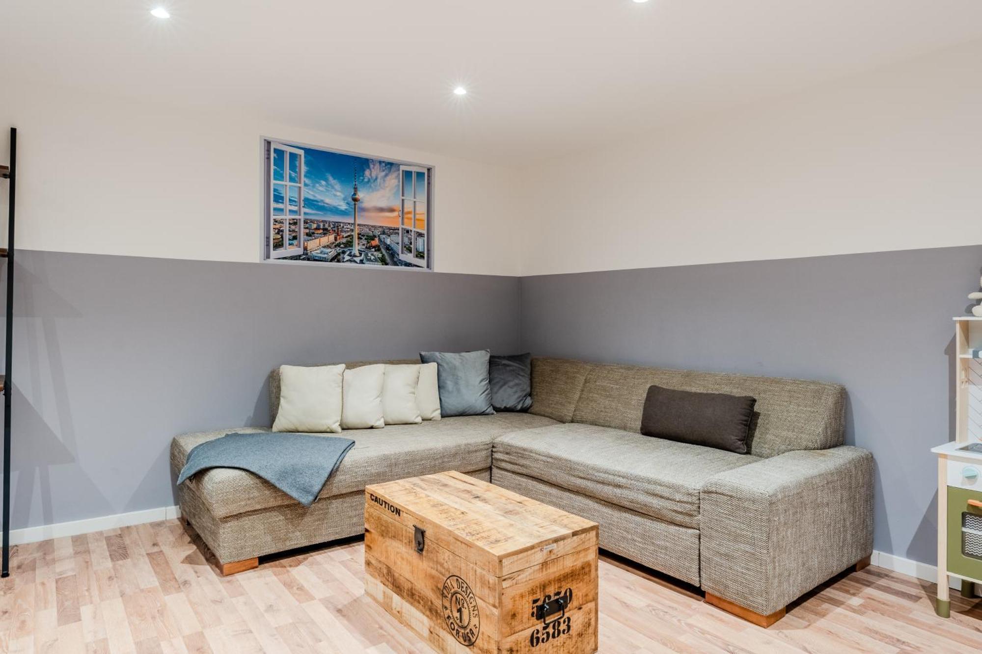 Spacious, 3 Flat With Gym & Play Area Berlim