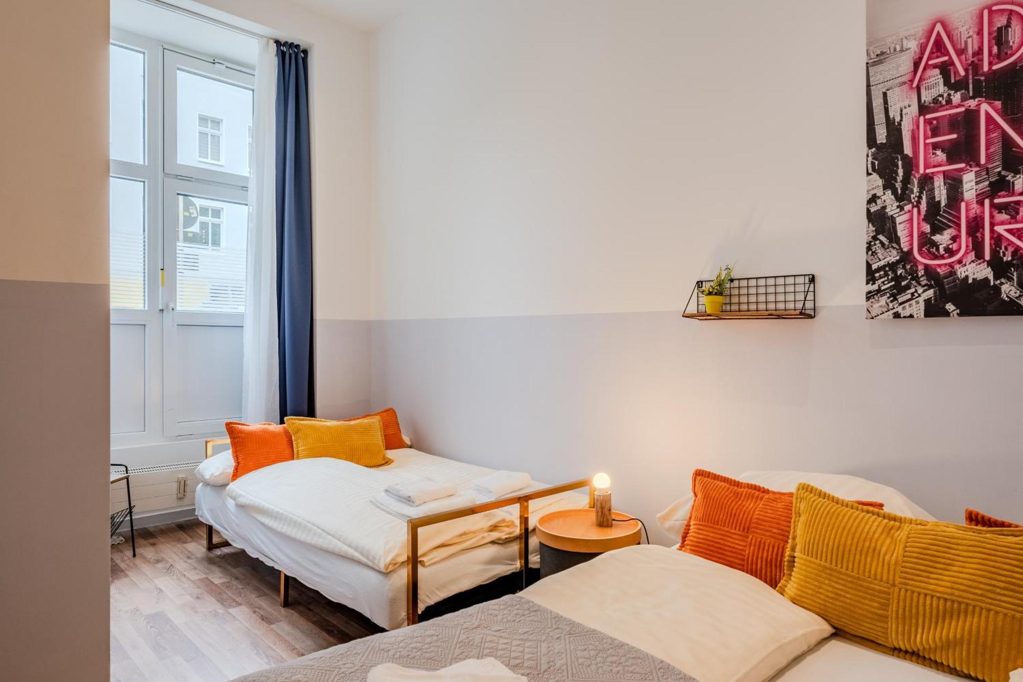 Apartment Spacious, 3 Flat With Gym & Play Area Berlin
